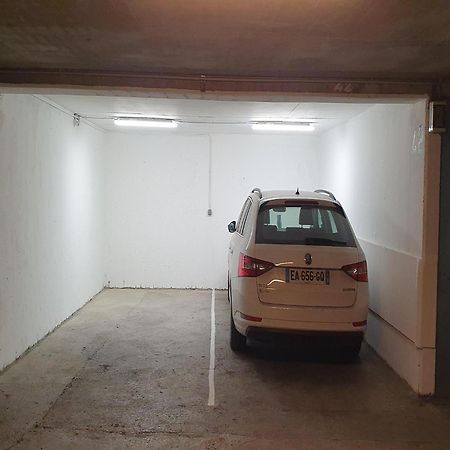 Classy Apartment In Nice With Pool And Private Parking Place Exterior photo