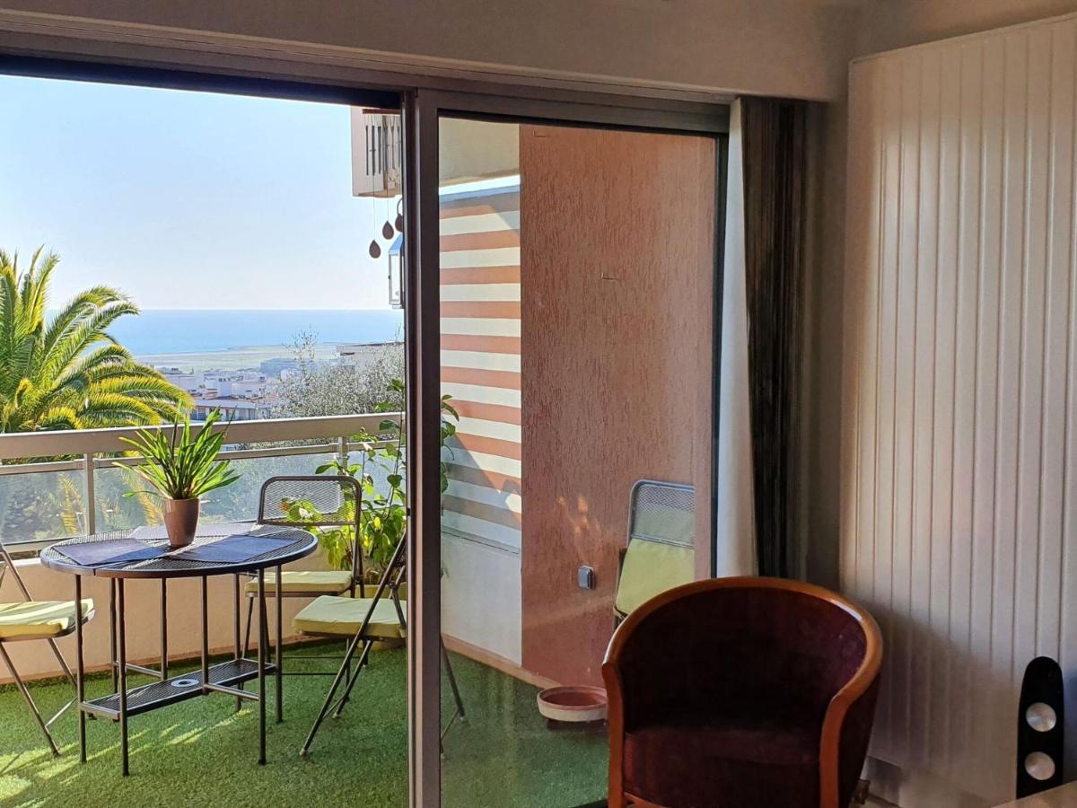 Classy Apartment In Nice With Pool And Private Parking Place Exterior photo