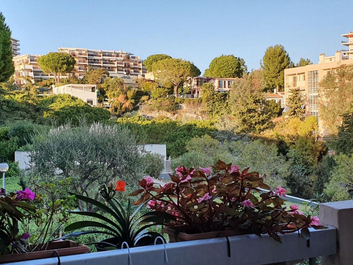 Classy Apartment In Nice With Pool And Private Parking Place Exterior photo