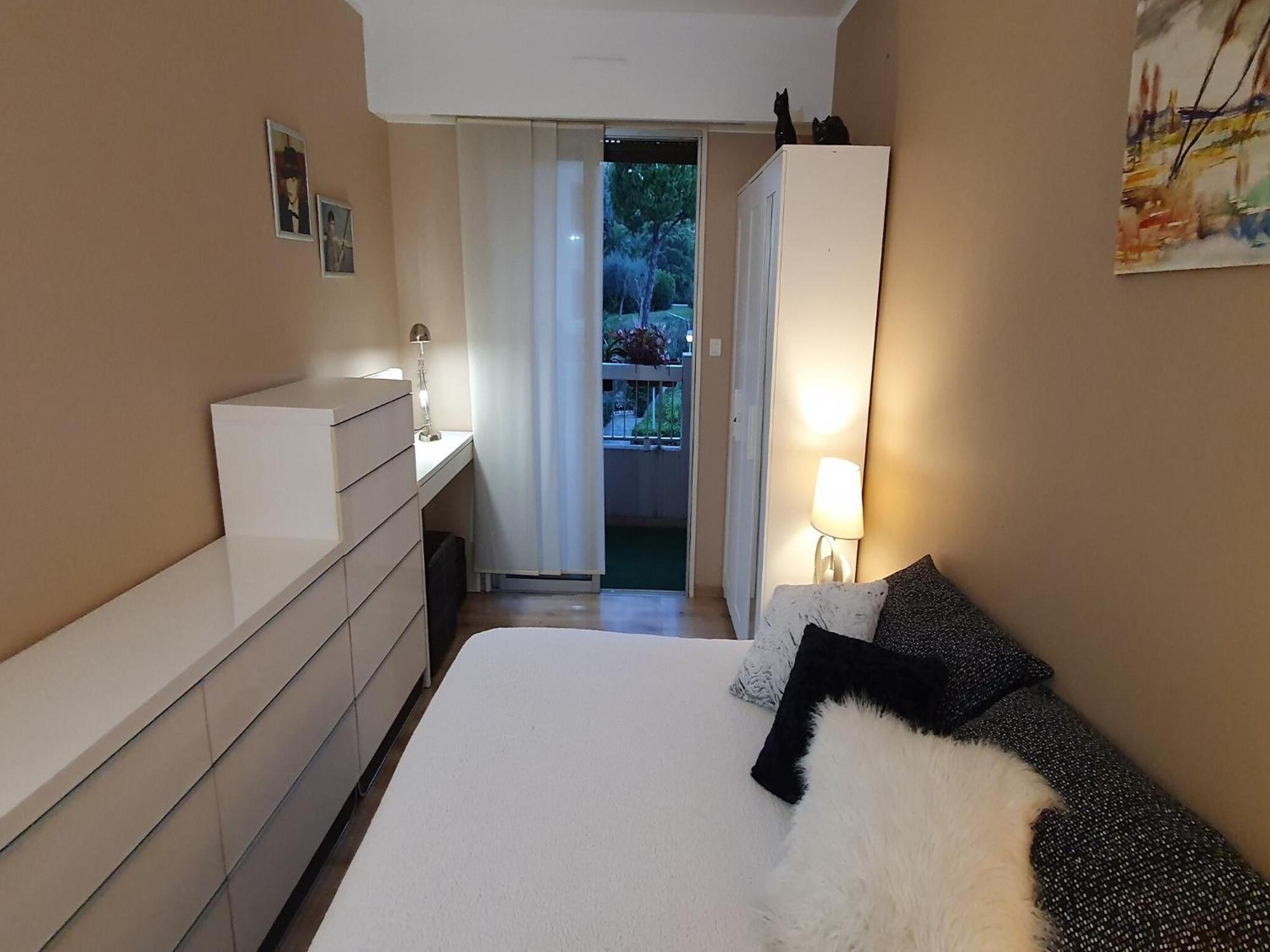 Classy Apartment In Nice With Pool And Private Parking Place Exterior photo